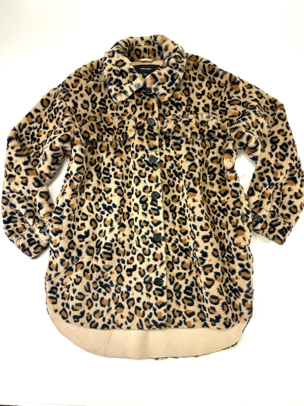 Vero Moda Leopard Faux Fur Shacket Large Plush Button Front